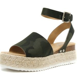 SODA Topic Flatform Sandals Espadrille Camouflage